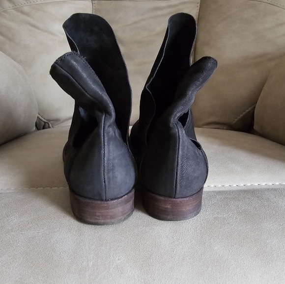 LD Tuttle quality leather black made in Italy ankle boots size 37.5 US 7 - Picture 5 of 10